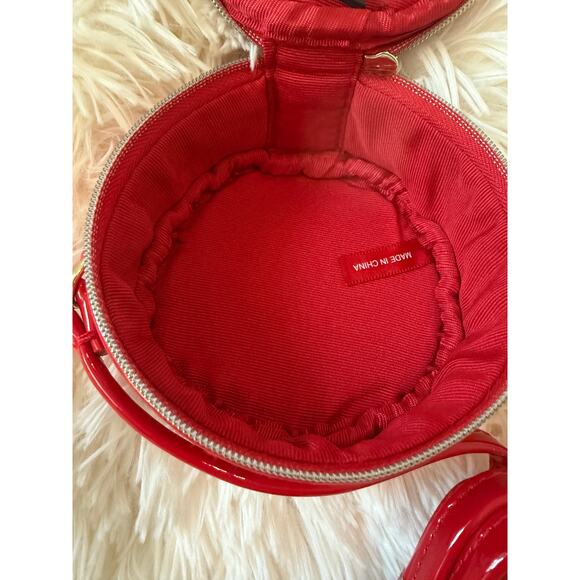 NWOT Marc Jacobs Round Small Red Patent Leather Purse - Picture 14 of 14